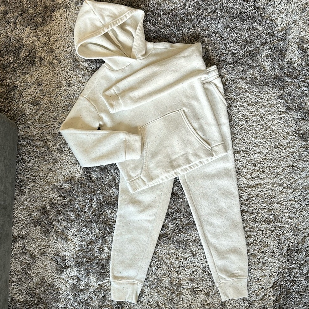 Girl’s fleece jogger bundle